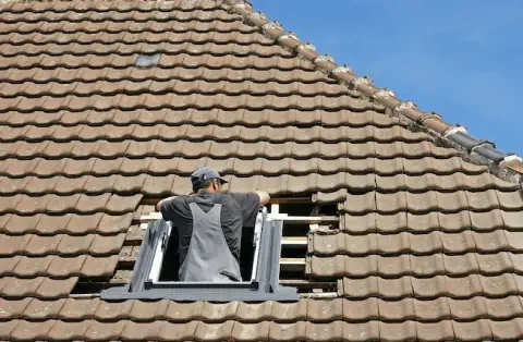 Pose de velux à Drémil Lafage